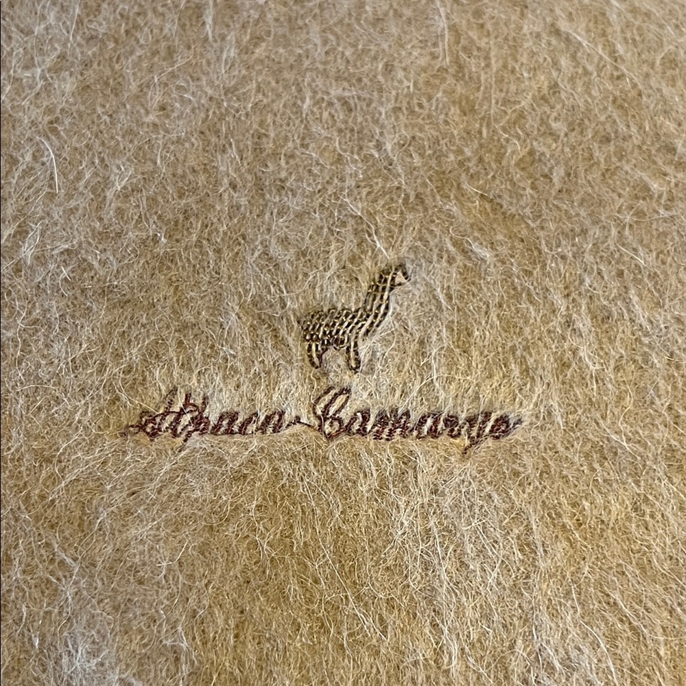 Alpaca Camargo Tan Scarf with Fringe - Picture 4 of 4